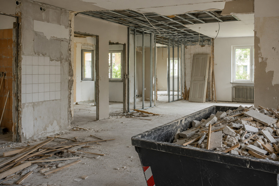 Entkernungsarbeiten in einem Gebäude